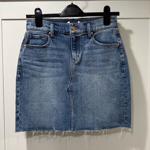 Evereve‎ Classic Blue Denim Mini Skirt
